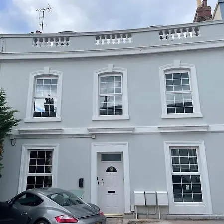 3 Bedroom Self Contained Ground Floor Flat With Parking Plymouth Exterior photo