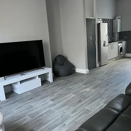 3 Bedroom Self Contained Ground Floor Flat With Parking Plymouth Exterior photo